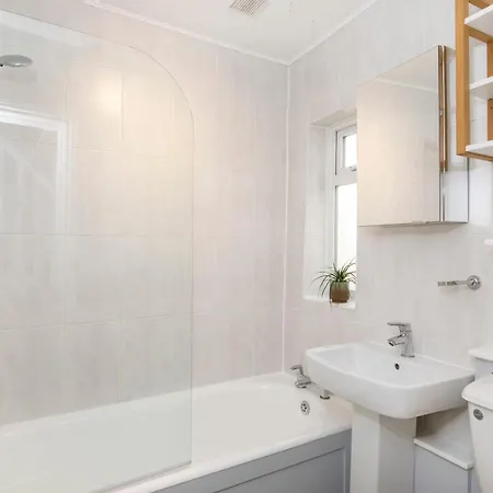 2 Bed, Pet Friendly Sleeps 6 In Norton 度假居 *