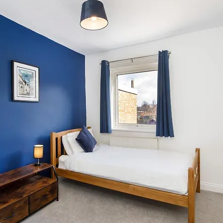 Dom wakacyjny 2 Bed, Pet Friendly Sleeps 6 In Norton